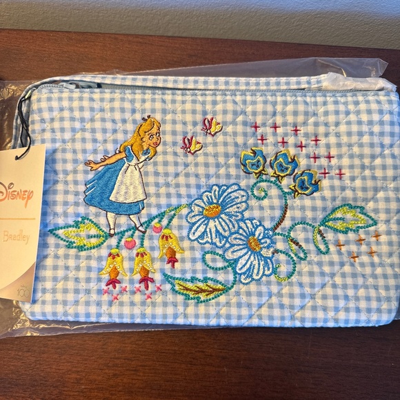 Disney x Vera Bradley Convertible Wristlet - Picture 2 of 4